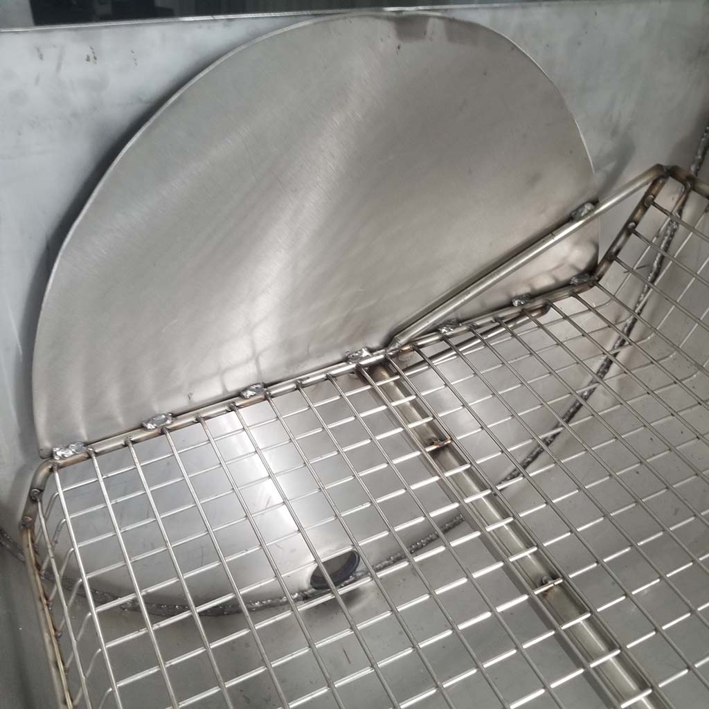 rack and side guard of rotary scalder