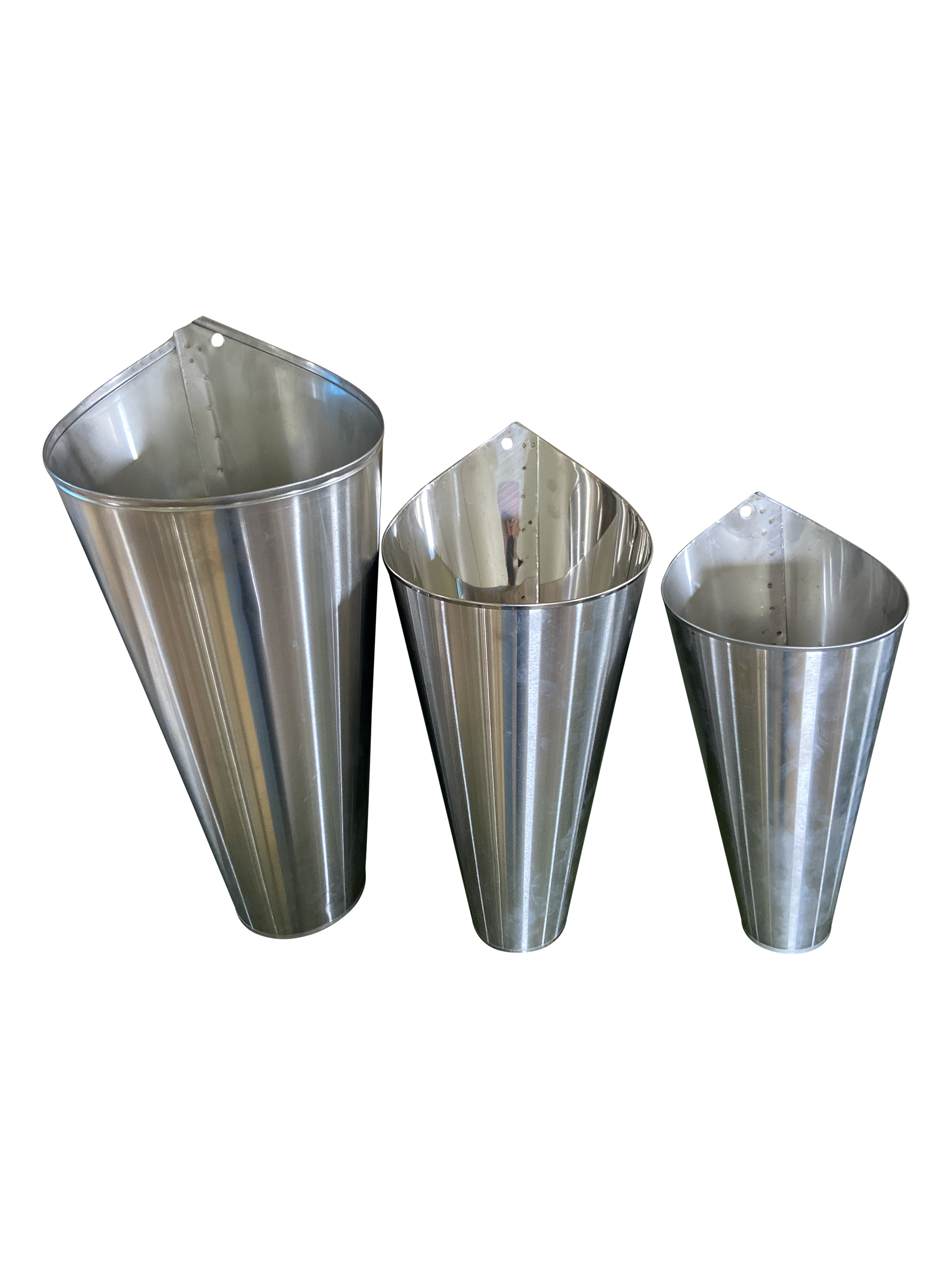 3 round cones