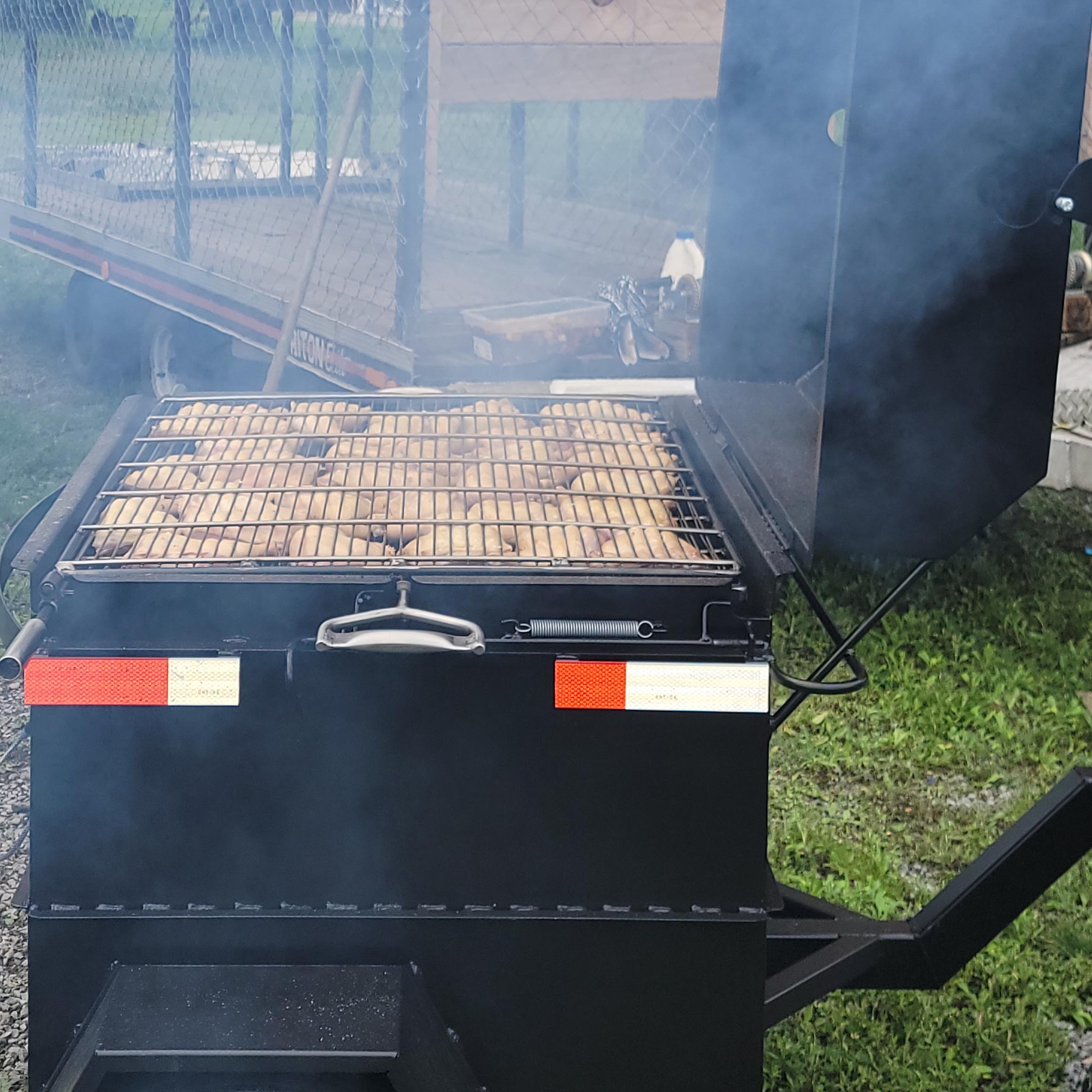 single pit with lid open